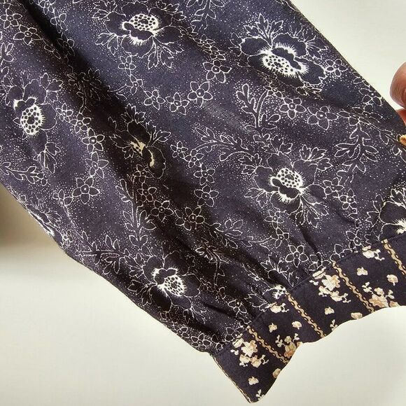 NWOT PAIGE FLORAL BOHO SPLIT V NECK LONGSLEEVES TOP SIZE M - Picture 8 of 15